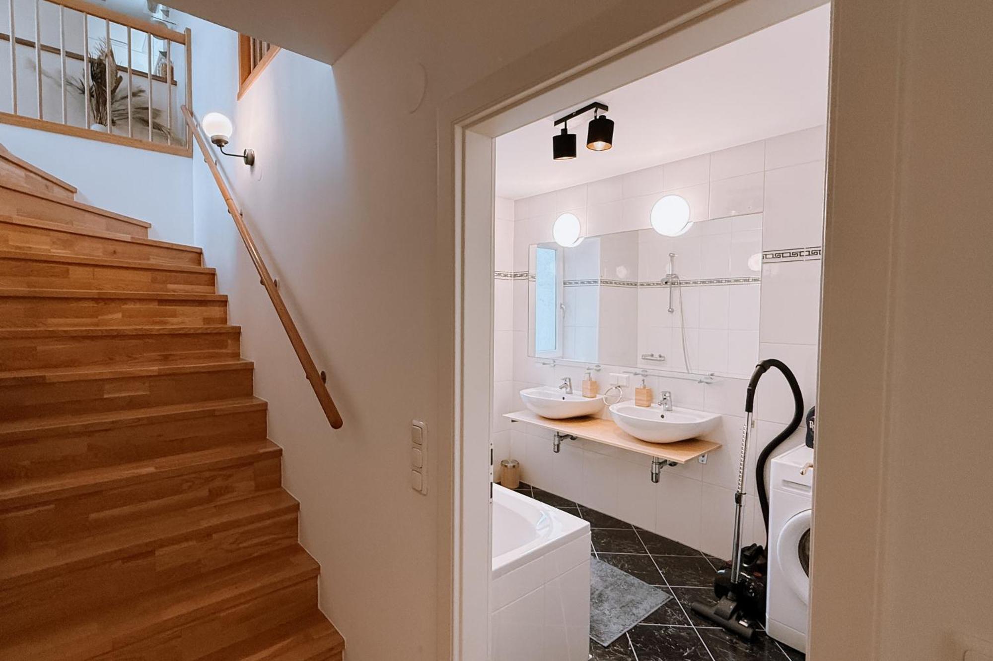 90Qm, 3 Bedrooms, Near Schoenbrunn, Balcony - Axara Housing Wien Ngoại thất bức ảnh
