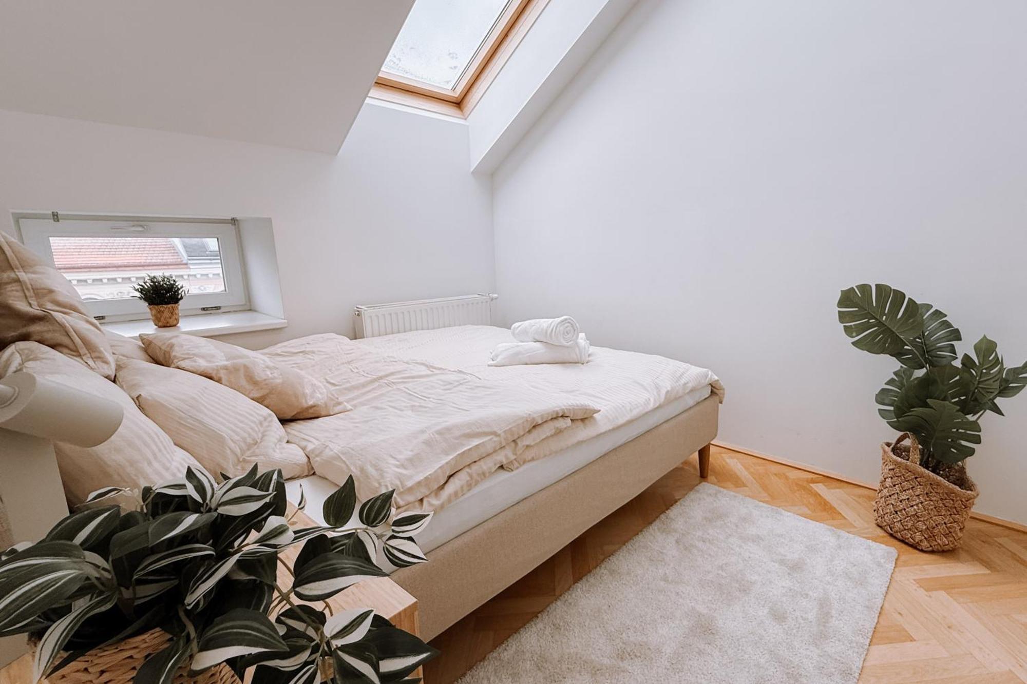 90Qm, 3 Bedrooms, Near Schoenbrunn, Balcony - Axara Housing Wien Ngoại thất bức ảnh