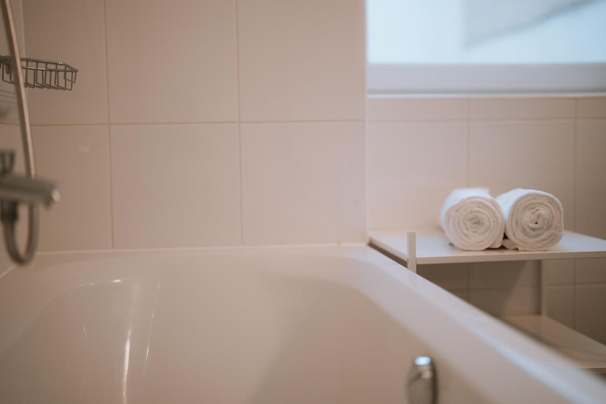 90Qm, 3 Bedrooms, Near Schoenbrunn, Balcony - Axara Housing Wien Ngoại thất bức ảnh